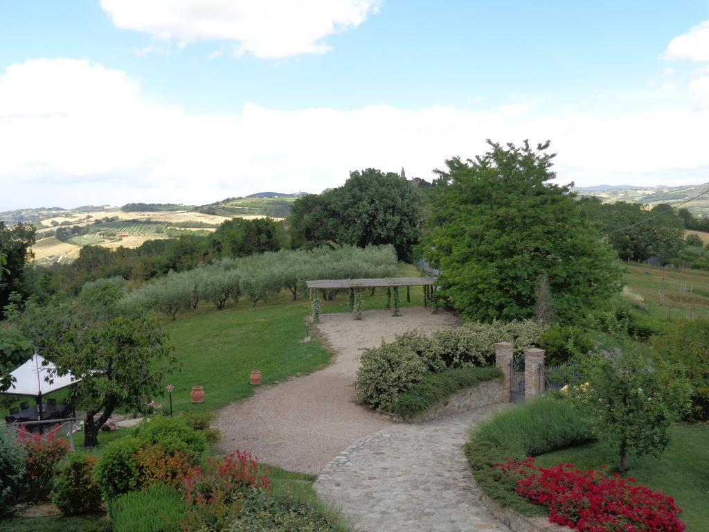 Agriturismo La Torraccia Todi Buitenkant foto