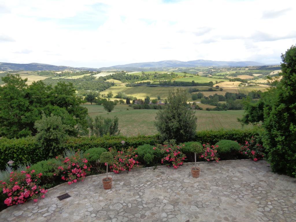 Agriturismo La Torraccia Todi Buitenkant foto